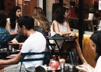 Lokanta ve kafelerdeki ürünlerde KDV artıyor
