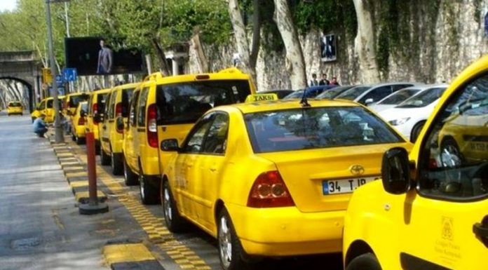 İstanbul’da taksilerde zamlı tarife başladı.