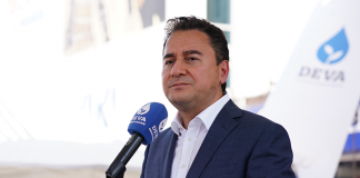 Babacan ; ‘Türkiye’yi basın özgürlüğünde 180 ülke arasında 153. sıraya geriletti. Yaptığı bu hani ifade özgürlüğü?’