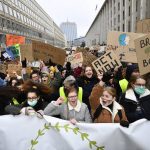 sub-buzz-15554-1549566993-1