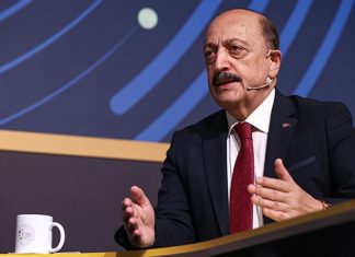 Milyonların beklentisine Bakan Bilgin’den yanıt: Asgari ücrette güncelleme ve EYT gündemimizde bu yok
