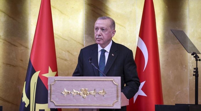 Erdoğan: Kurdaki yükselişi bahane ederek fahiş fiyat artışları yapan fırsatçılara göz açtırmayacağız.
