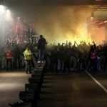 fenerbahce-kafilesini-sabiha-gokcen-havalimaninda-taraftari-karsiladi-1634534282648