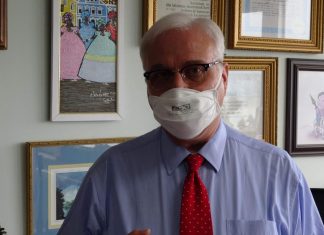 Prof. Dr. Tevfik Özlü: “Pandemi pek bitecekmiş gibi görünmüyor”
