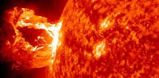 Geçen perşembe günü Güneş’teki dev jeomanyetik fırtına dün öğleden sonra dünyayı etkisi altına aldı.