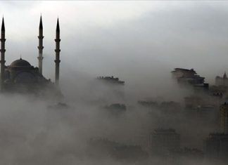 İstanbul’da sis deniz ulaşımını engelliyor; İDO ve BUDO’nun bazı seferleri iptal edildi.