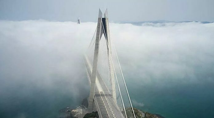 İstanbul Valisi Ali Yerlikaya, İstanbul sis’ini paylaştı.