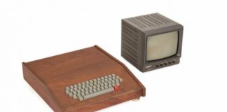 El yapımı orijinal; Apple’in ilk bilgisayarı 400.000 dolara satıldı.