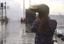 İstanbul’da Galata Üniversitesi de fırtına nedeniyle yüzyüze eğitim ve sınavlara yarın ara verdi.