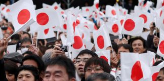 YAKLAŞIK 50 YIL SONRA! JAPONYA GÖÇMENLERE KAPIYI ARALIYOR.