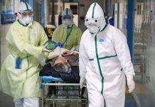 Almanya’da tam aşılı dört kişide Omicron tespit edildi; kişilerin orta derecede semptomlar gösterdiği açıklandı.