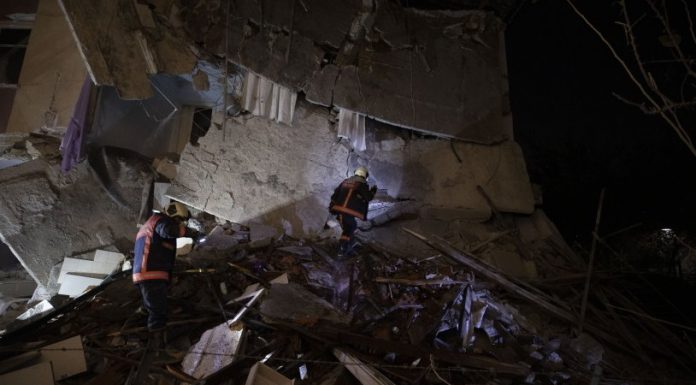 Ankara’da doğalgazın neden olduğu sanılan patlama!