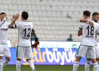 Konyaspor doludizgin. Konyaspor: 3 Çaykur Rizespor: 0
