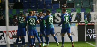 Alanyaspor 8 maç sonra kaybetti. Rizespor: 2 Alanyaspor: 0