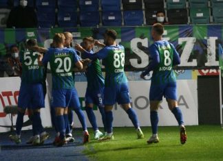 Alanyaspor 8 maç sonra kaybetti. Rizespor: 2 Alanyaspor: 0