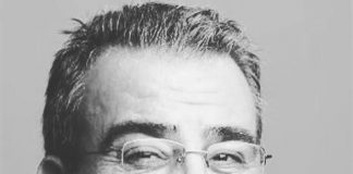 Oyuncu Sezai Aydın, koronavirüsten hayatını kaybetti.