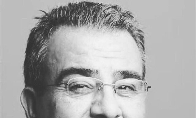 Oyuncu Sezai Aydın, koronavirüsten hayatını kaybetti.