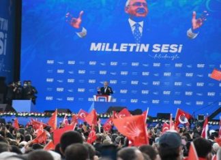 Kılıçdaroğlu, iktidara geldikleri ilk bir hafta içinde çiftinin bankalara olan, tarım kredi kooperatiflerine olan borçlarının faizlerini sileceklerini, söyledi.