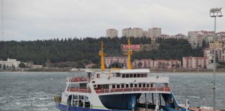 Çanakkale’da yarın feribot seferleri iptal edildi