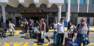 Omicron, artık yanıbaşımzda; Yunanistan’ın Girit Adası’nda ilk kez virüse rastlandı!