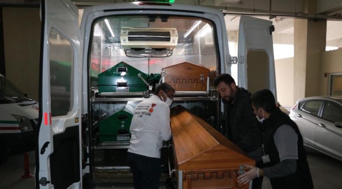 Kahramanmaraş’ta 4 kişi sahte içkiden hayatını kaybetti, 3 kişi de yoğun bakımda.