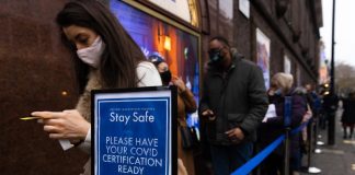 Omicron’un hızla yayıldığı Londra’da “olağanüstü durum” ilan edildi!