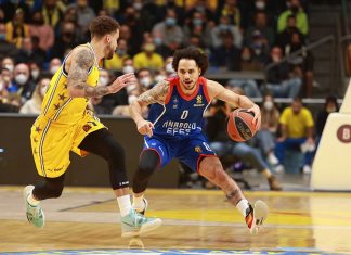 Anadolu Efes deplasmanda kazandı