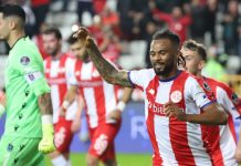 Liderin 27 maçlık yenilmezlik serisi sona erdi. Antalyaspor 2-1 Trabzonspor