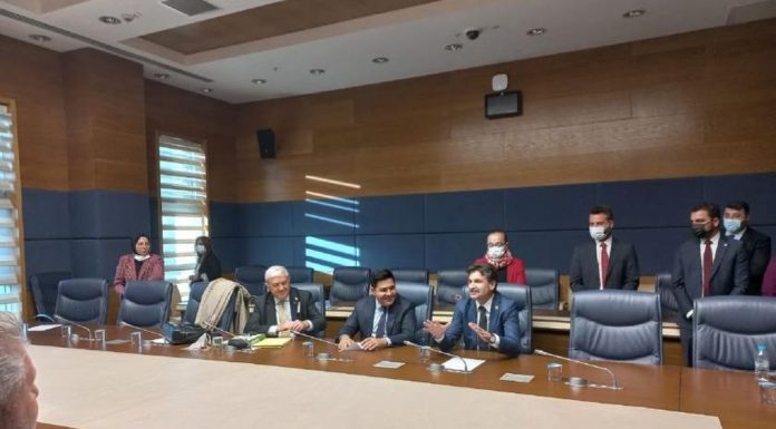 6 parti, Mülakat sisteminin kaldırılması ve yerel yönetimlerde kayyım uygulamasının sonlandırılması konularında uzlaştı.