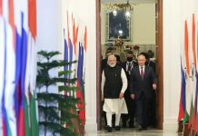 Rusya-Hindistan silah anlaşmalarında dolar kullanmayacak