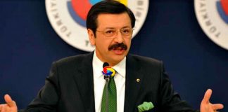 Rifat Hisarcıklıoğlu, piyasalarda yaşanan çalkantının giderilmesi için acil önlemler alınmasını beklediklerini söyledi