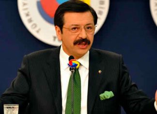 Rifat Hisarcıklıoğlu, piyasalarda yaşanan çalkantının giderilmesi için acil önlemler alınmasını beklediklerini söyledi