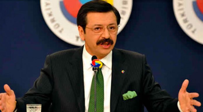 Rifat Hisarcıklıoğlu, piyasalarda yaşanan çalkantının giderilmesi için acil önlemler alınmasını beklediklerini söyledi