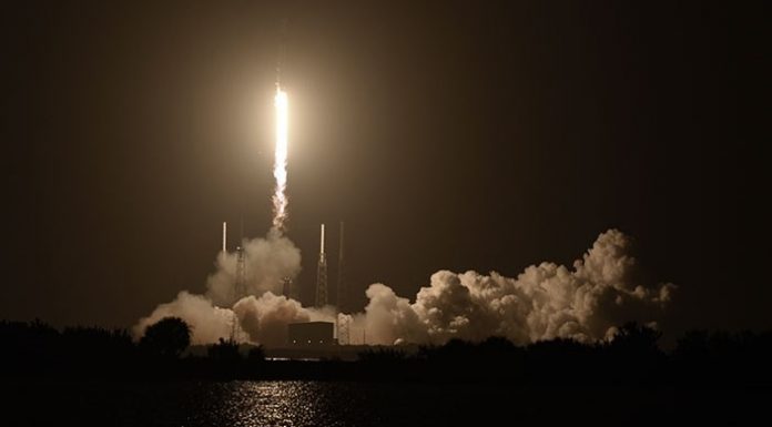 Türkiye’nin veri kapasitesini 15 kat arttıracak olan Türksat 5B uydusu uzaya fırlatıldı!