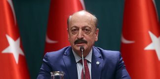 “Emekli zammı, en alt düzeydeki aylıktan yukarılara gidecek şekilde kademeli olarak ele alınacak”