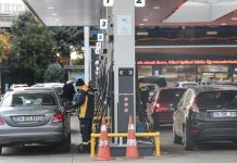 Karar Gazetesi’nin iddiası; ‘Bu gece benzin ve motorine zam gelecek’
