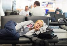 1 saatten daha fazla erkene alınan uçuşlar, iptal edilmiş sayılacak.