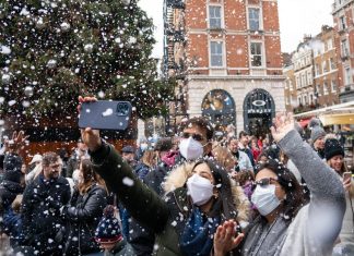 Dünya Sağlık Örgütü; ‘Noel ve yılbaşı tatillerini ve kutlamaları iptal edin!’