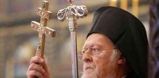 Bartholomeos korona virüsüne yakalandı.