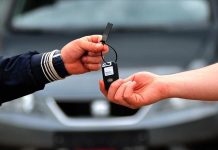 İkinci el araba fiyatlarının bir ay sonra yüzde 50 düşeceği ileri sürüldü.