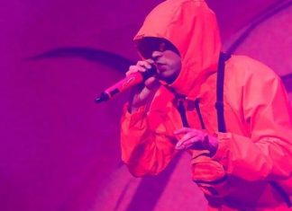 Konserin en muteber konuğu koronavirüstü; 2 bini aşkın kişiyi ‘kutsadı’!