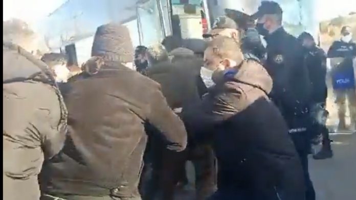 Screenshot_20211212_120102