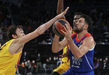 Anadolu Efes, Barcelona deplasmanında.