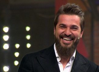 Oyuncu Engin Altan Düzyatan koronavirüse yakalandığını duyurdu