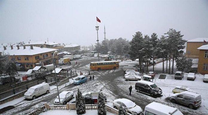 Erzincan’da eğitime kar tatili