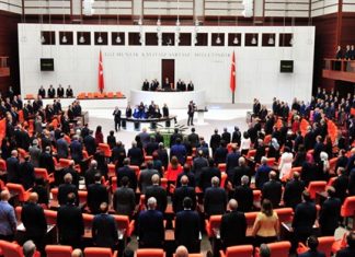 CHP’nin çağrısına diğer partilerden de olumlu yanıt; Meclis olağanüstü toplanıyor.