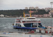 Çanakkalede yarınki feribot seferleri iptal!