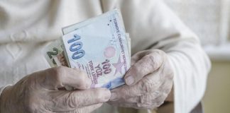 Emekli ve çalışanların zamlı maaşlarının yatırılacağı tarih belli oldu.