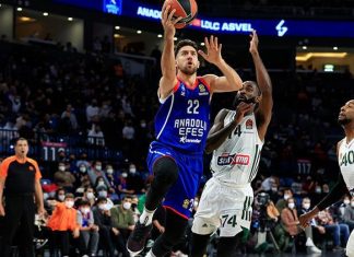 Anadolu Efes son nefeste. Anadolu Efes 82-81 Panathinaikos