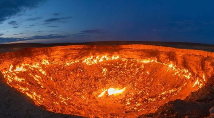 Cehennem Kapısı kapatılıyor.